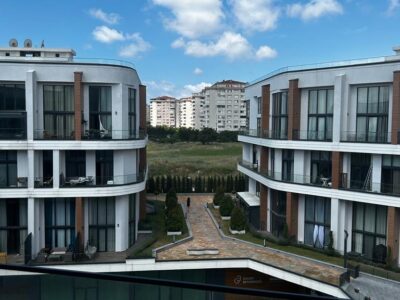 Apartment in Istanbul for sale