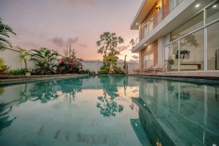 🏡 Exquisite Villa Retreat in Padonan, Bali! 🌴