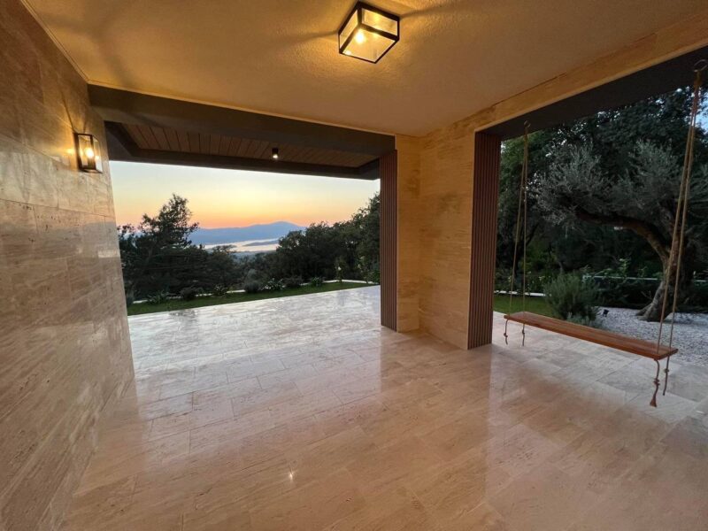 🌟 For Sale: Unique Villa in Tivat, Montenegro 🇲🇪 with Rooftop Pool and Panoramic Sea Views 🌟