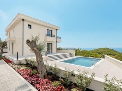 🌟 For Sale: Stunning New Villas with Panoramic Sea Views in Reževići, Montenegro 🇲🇪 🌟