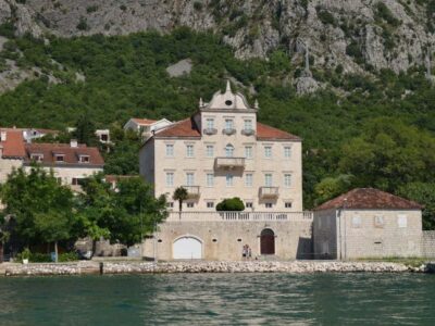 🏰 A Rare Jewel: 18th Century Baroque Castle with Private Dock in Montenegro! 🏰