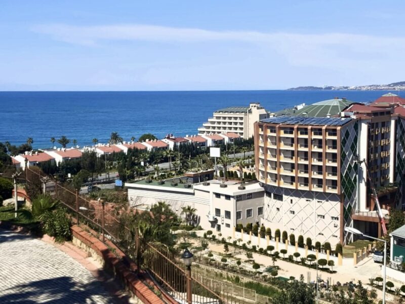 🌟 Spacious Furnished Apartments with Private Sauna & Sea View, Steps from the Beach – Below Market Value 🔥